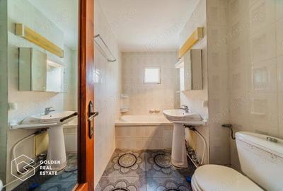 Apartament cu 3 camere decomandat în Micălaca - 2