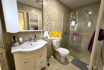 Casă înșiruită, P+E+M, 5 Camere, Zona Micești - 10