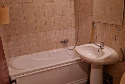 OBOR COLENTINA LANGA COMPLEXUL ROSEGARDEN - 7