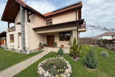 Casă cu 4 camere în Șura Mică - 3