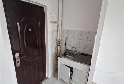 Garsonieră decomandată în Olimpia-Stadion - 9