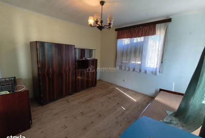 Casă cu 4 camere cu Teren 300 Mp în Muncitoresc - 8