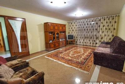 Casă cu 5 camere cu Teren 600 Mp în Central - 11