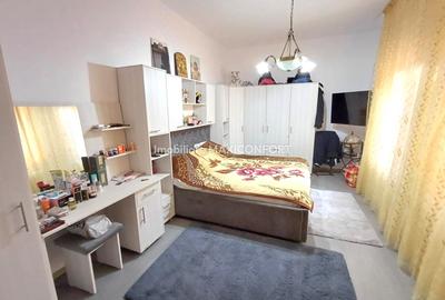 Casă cu 4 camere cu Garaj în Central - 5