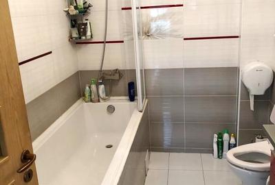 Proprietate situata in zona centrala- Piatra Neamt,oaza de eleganta si confort - 9