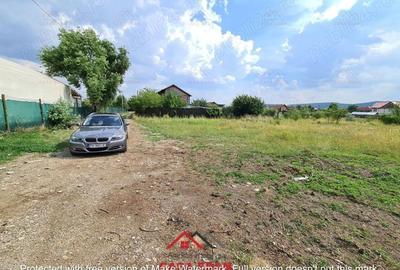 Casă cu Teren 925 Mp în Bănești - 15
