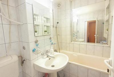 Apartament cu 4 camere semidecomandat în Circumvalațiunii - 4