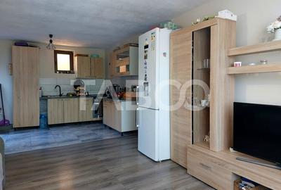 Pret avantajos-Casa si studio de vanzare 146 mpu 5 camere Cisnadie - 16
