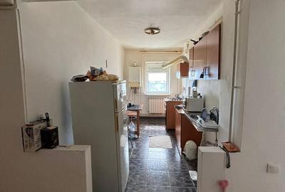 Apartament cu 3 camere decomandat în Central - 8