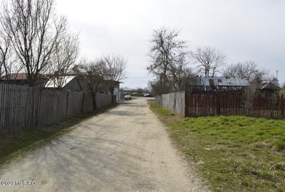 Suseni - Teren intravilan rezidential, suprafata 4000 mp! - 2