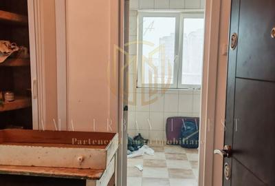 Apartament cu 3 camere semidecomandat în Titan - 16
