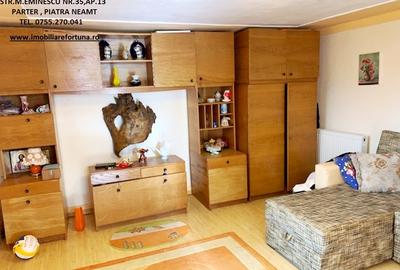 Casa si 107 mp teren,cu beci si loc parcare, zona Centru - Piatra Neamt