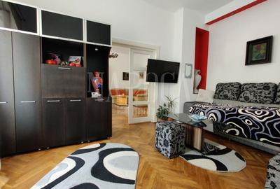 Casă individuală cu 6 camere cu Canalizare în Dâmbul Rotund - 4
