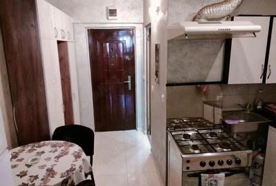 De inchiriat in ?iglina 1 bloc A1 apartament 1camera recent renovat - 1