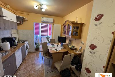 Apartament cu 2 camere decomandat în Ampoi 3 - 2
