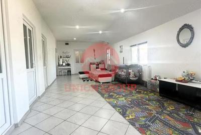 Casă cu Canalizare în Valu lui Traian - 3