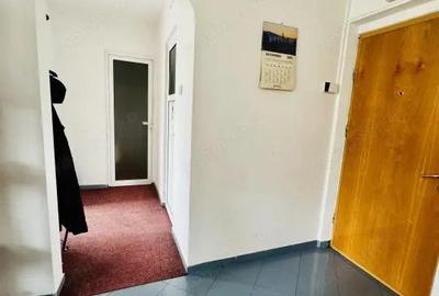 Apartament cu 3 camere semidecomandat, mobilat în Sala Palatului - 2