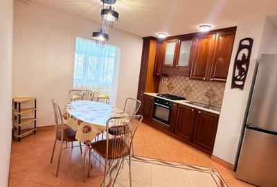 Apartament cu 3 camere decomandat, mobilat în Nicolina - 17