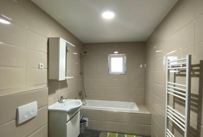 Apartament cu 2 camere decomandat în Florești