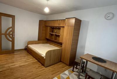 Garsonieră decomandată în Exterior Vest