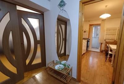 Apartament 3 camere, bloc tip vila, Zona Arcu - 9