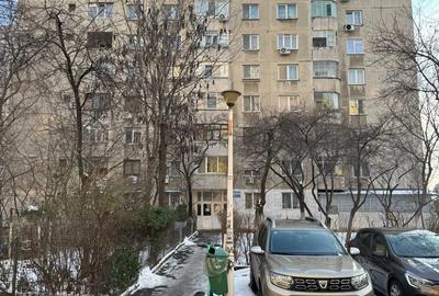 Crangasi, Nicolae Filimon, 8 8, mobilat, bloc 198 - 3