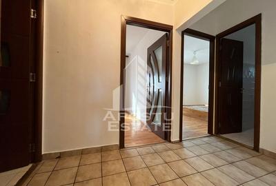 Apartament cu 3 camere, 2 bai, decomandat, centrala proprie, Sagulu - 7