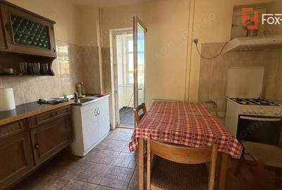 Apartament cu 4 camere semidecomandat, mobilat în Central - 3