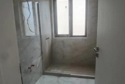 Casă cu 4 camere cu Teren 300 Mp în Giroc