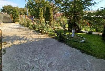 Casă cu 7 camere cu Canalizare în Cazasu - 5