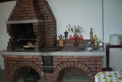 Casă cu 4 camere cu Teren 1100 Mp în Unirea - 1