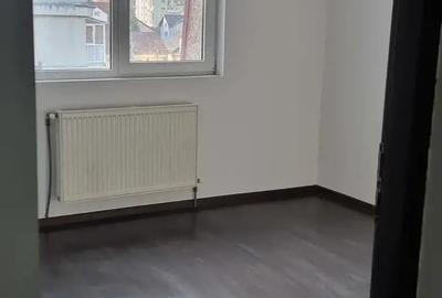 Vand mansarda Trivale Pitesti 75000 - 3