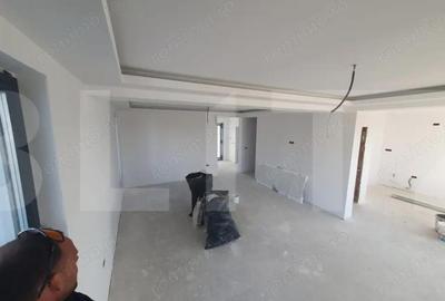 Casă cu 5 camere cu Teren 596 Mp în Giarmata - 2