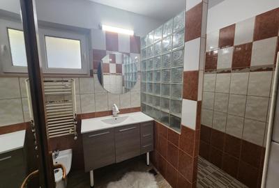 Casă individuală cu 4 camere cu Canalizare în Podul de Fier - 9
