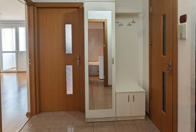 Apartament cu 2 camere decomandat, mobilat în Eroii Revoluției - 12