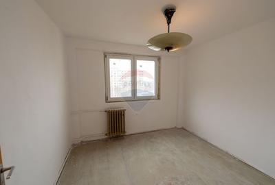 Apartament cu 4 camere decomandat în Pantelimon - 8