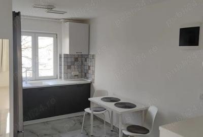 Apartament cu 4 camere decomandat în Cetății - 6