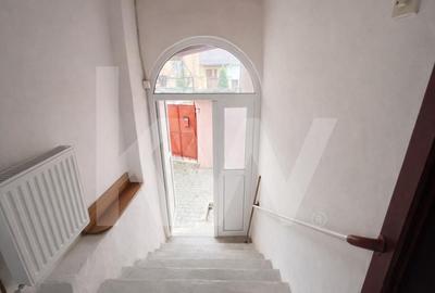 Casă individuală cu 2 camere cu Canalizare în Turnu Roșu - 4