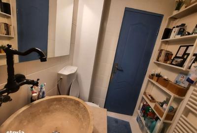 Apartament cu 3 camere semidecomandat în Central - 3