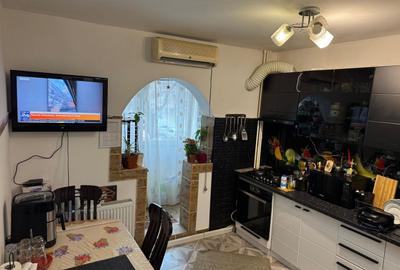 Apartament cu 2 camere decomandat, mobilat în Rahova - 3