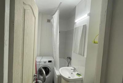 Garsonieră decomandată în Cihei - 1