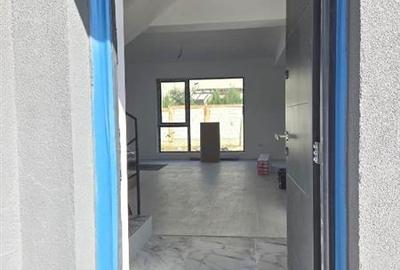 Casa individuala-Prelungirea Ghencea-Margelelor -  de la 175000E - COMISION 0 - - 3