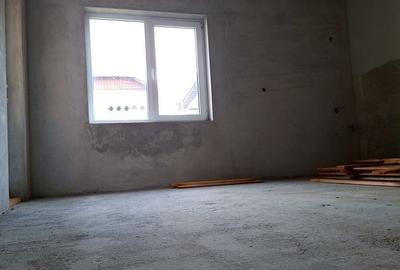 Casă cu 4 camere cu Teren 492 Mp în Bascov - 4