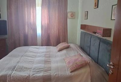 Casă cu 6 camere cu Teren 1500 Mp în Racovița - 3