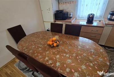 Casă cu 5 camere cu Teren 2800 Mp în Măriței - 4