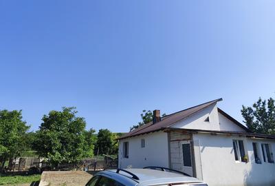 Sau schimb casa Sendriceni, Botosani cu apartament 3 camere dorohoi