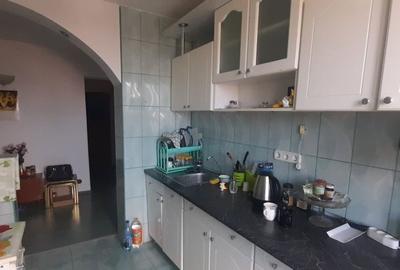 Apartament cu 3 camere decomandat în Exterior Vest - 2