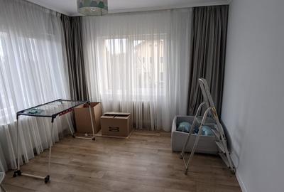 Casă cu etaj de vânzare, 5 camere, 2 băi, Dâmbu Rotund zona strada Livezeni - 13