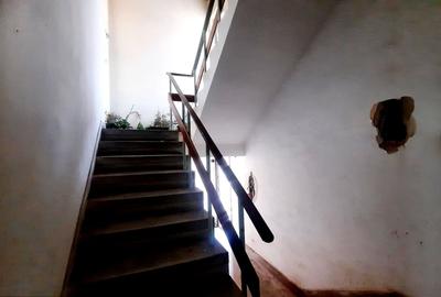 Cladire spatiu de productie si depozitare Carierei - 11