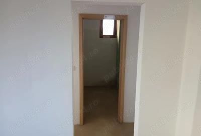 Apartament cu 2 camere semidecomandat în Central - 1